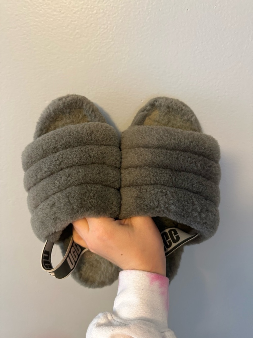 UGG Fluff Luxe Shearling Slides in Charcoal Gray